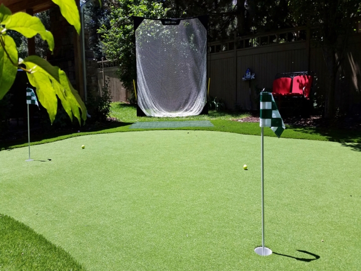 Golf Putting Greens Woodmore Maryland Synthetic Grass Front