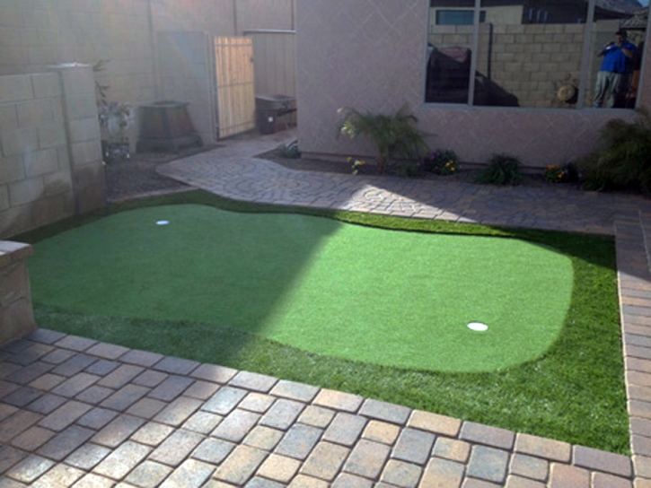 Putting Greens Cottage City Maryland Artificial Grass Front